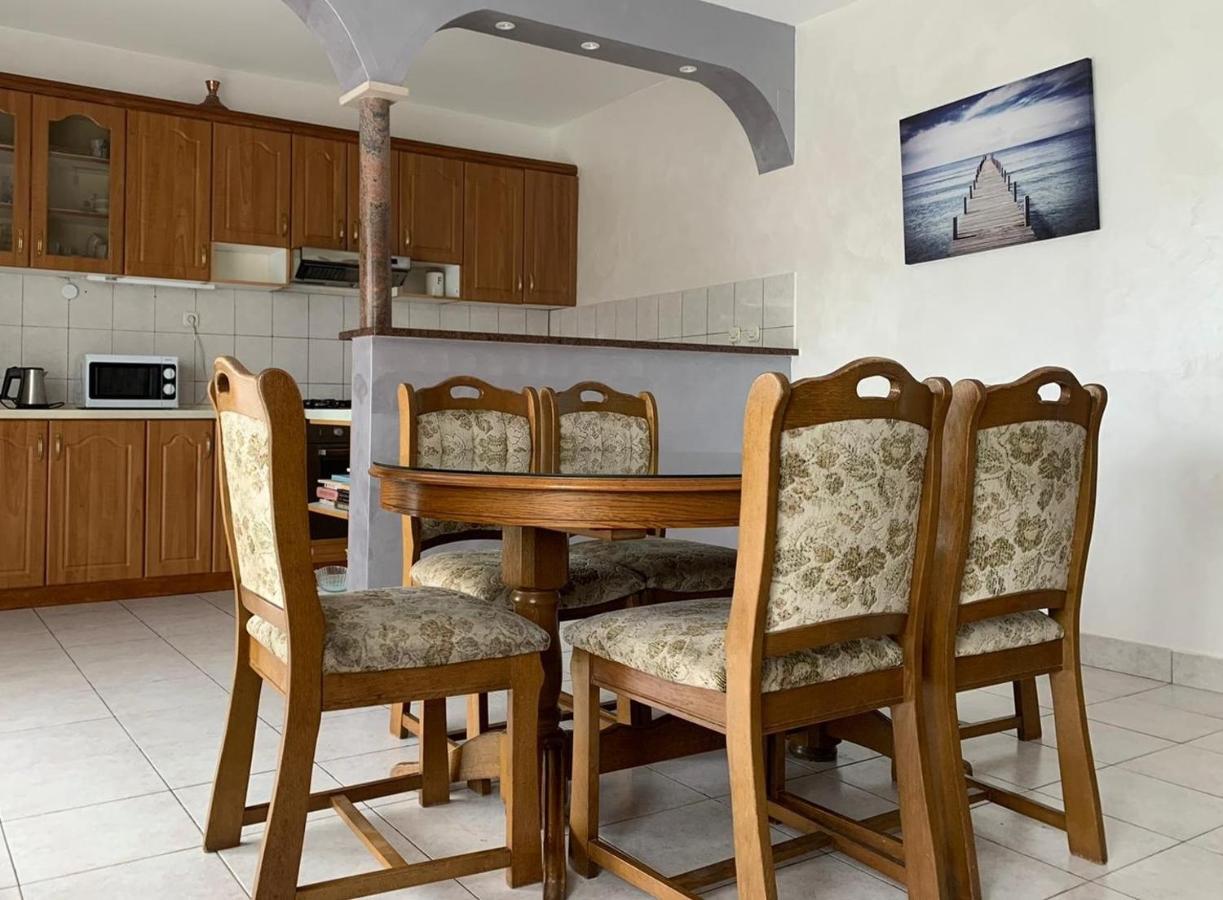 Apartman Visic 1692 Kastela Dış mekan fotoğraf
