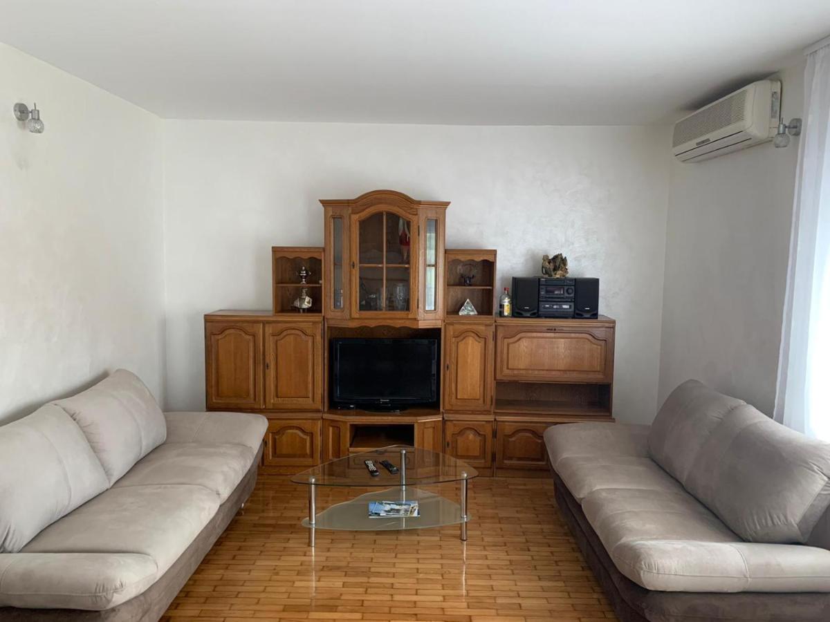 Apartman Visic 1692 Kastela Dış mekan fotoğraf