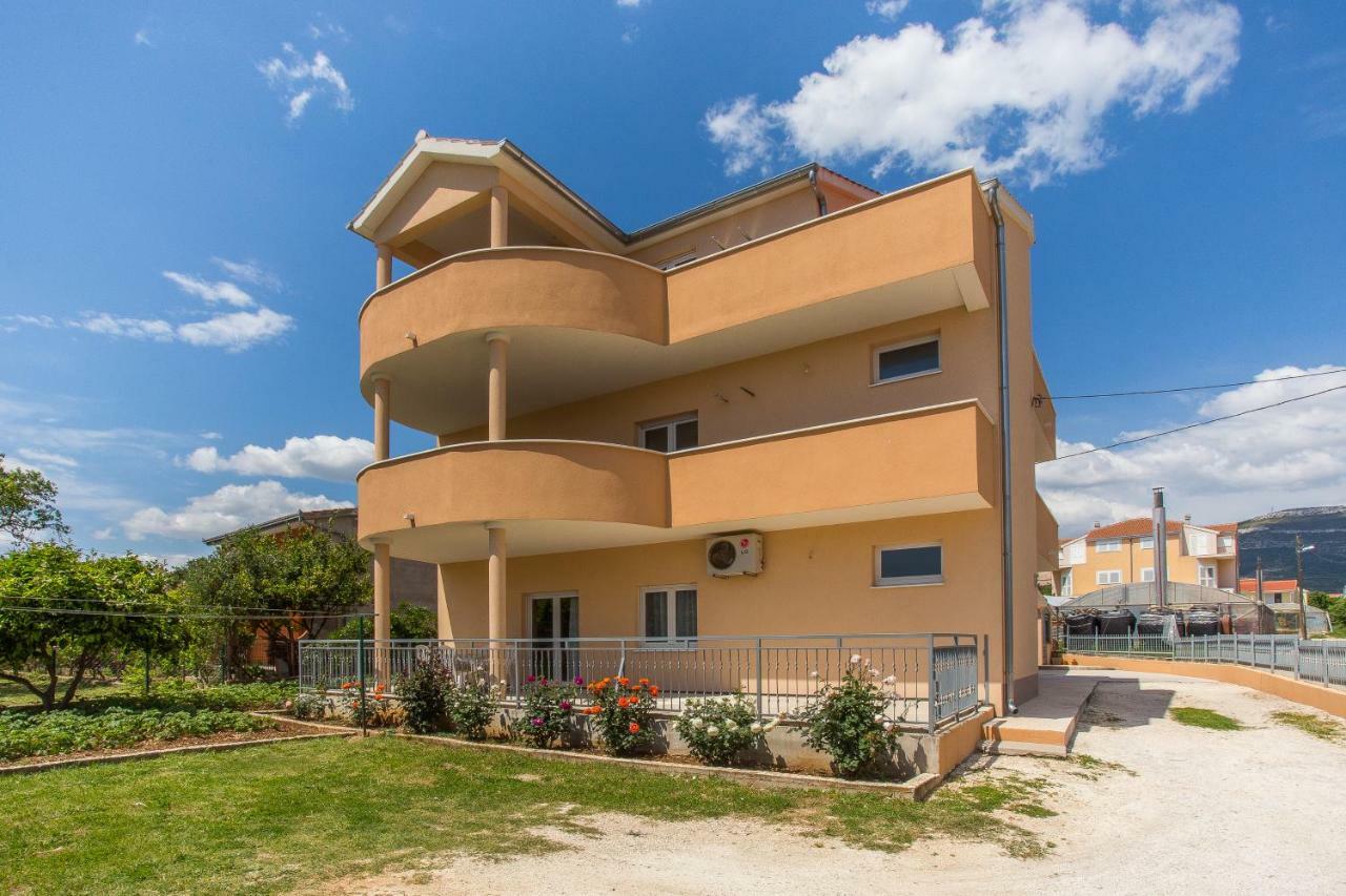 Apartman Visic 1692 Kastela Dış mekan fotoğraf