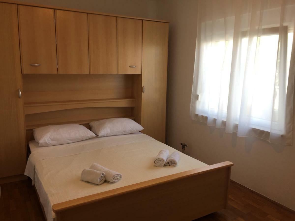 Apartman Visic 1692 Kastela Dış mekan fotoğraf